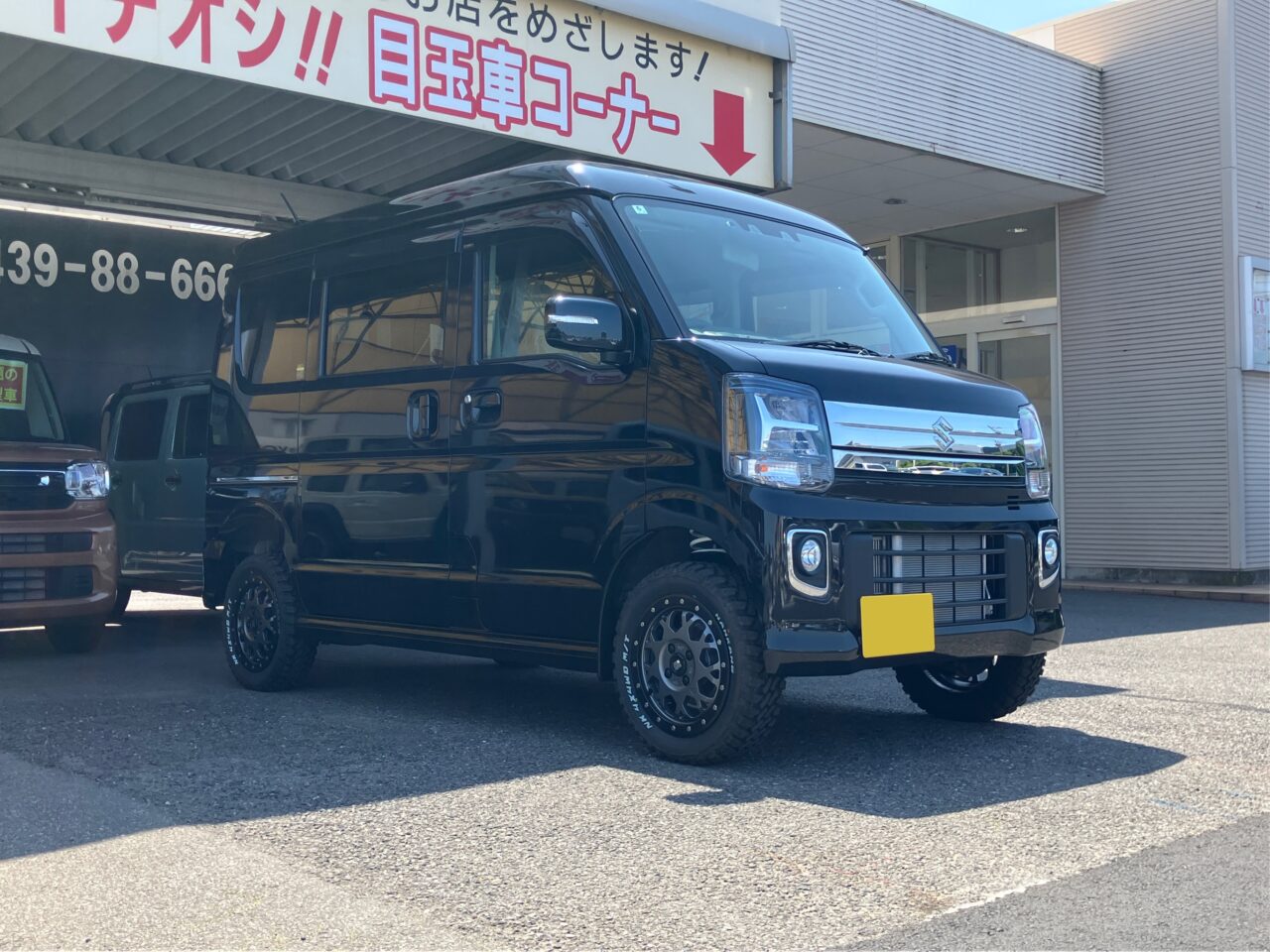 長生郡にお住まいのT様にエブリィワゴンをご納車いたしました。